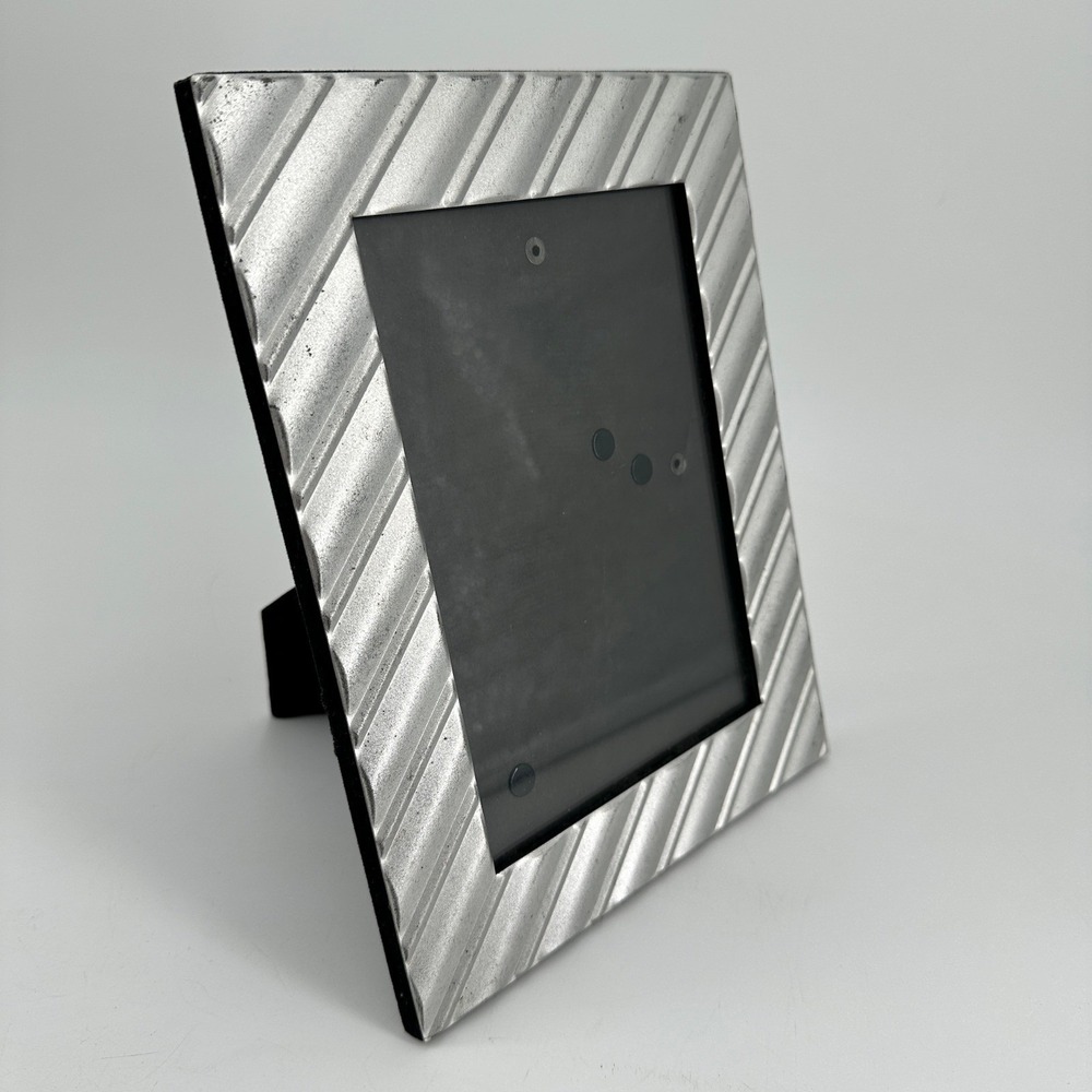 Silver Ribbed Diagonal Texture Metallic Picture Frame 5x7 Modern Home Decor
